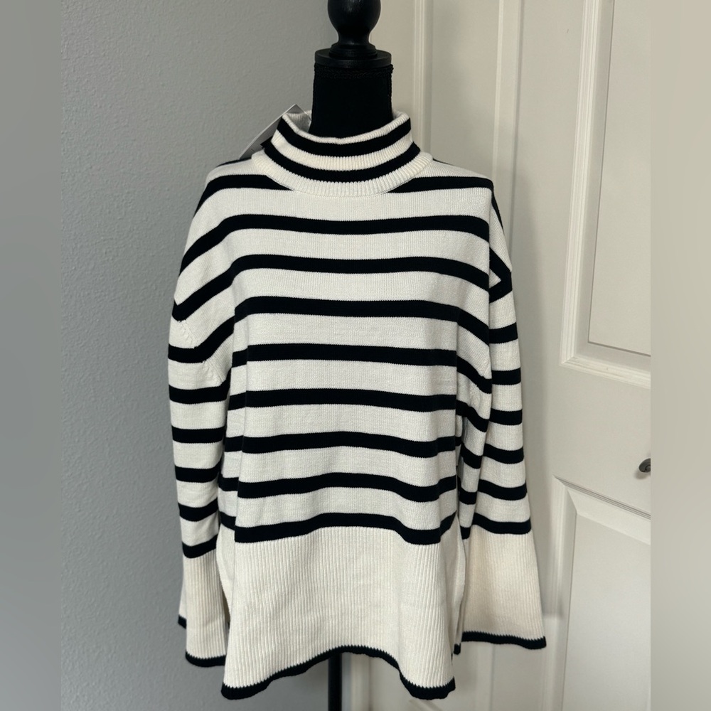 Women’s sweater